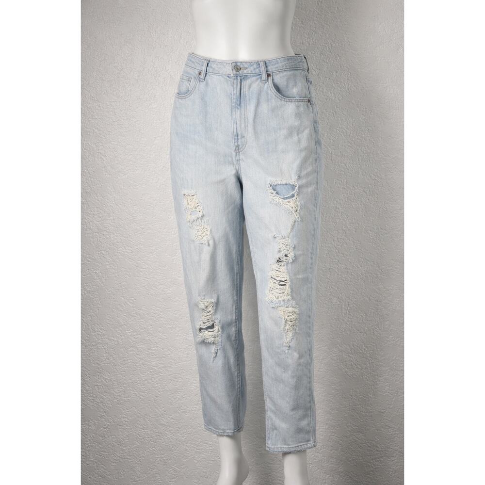Wild Fable Curvy Mom Jeans Distressed Light Wash Size 14